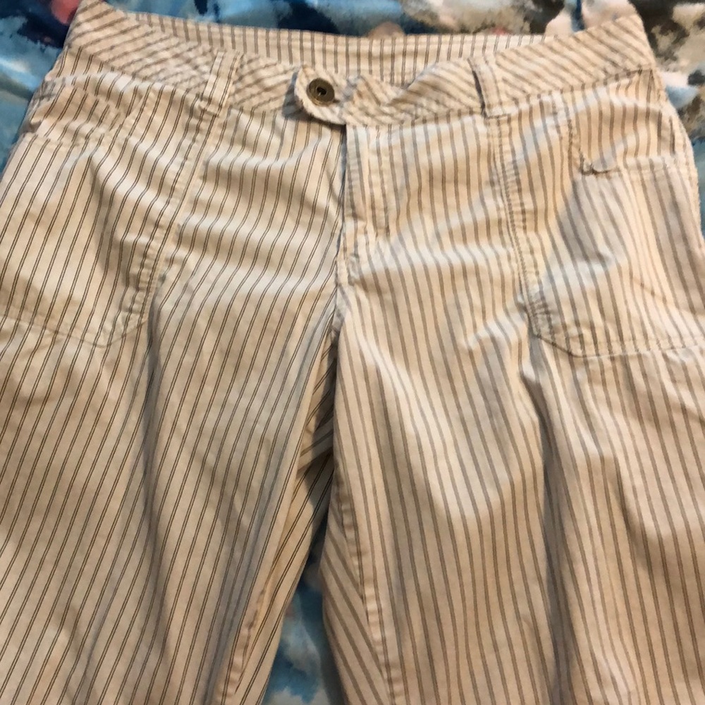 Venezia white stripe knee short